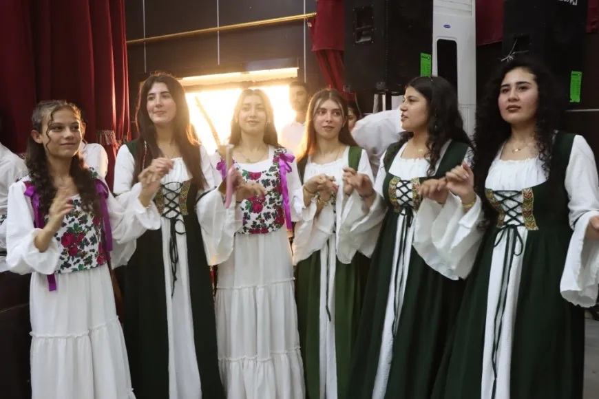 Li Kobanê şevbuhêrka xwedîderketina li ziman