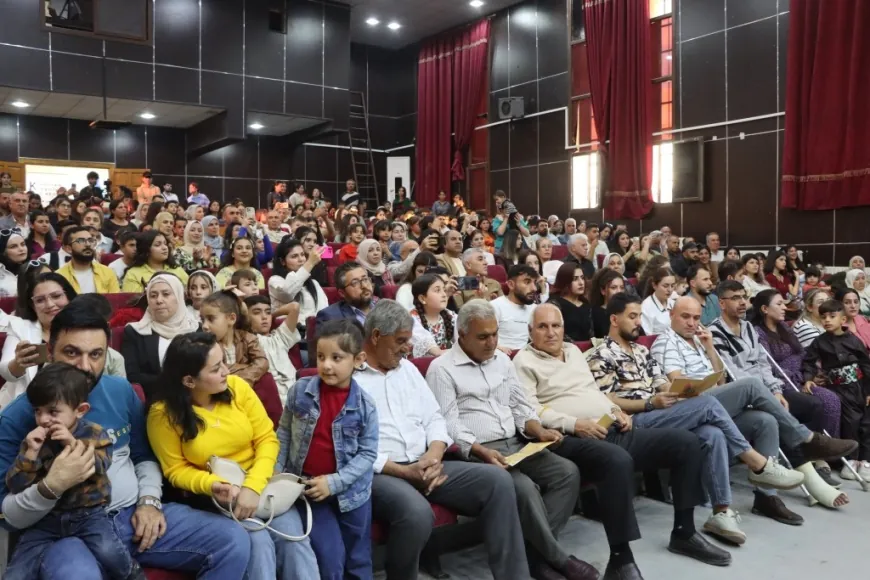 Li Kobanê şevbuhêrka xwedîderketina li ziman