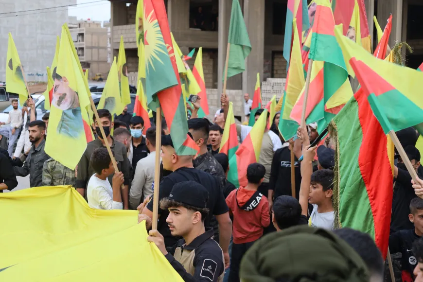 Ciwanên Qamişloyê li dijî komploya 9‘ê Cotmehê daketin qadan