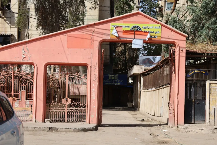 Rewşa her sê birayên birîndar ên li Hesekê aram e