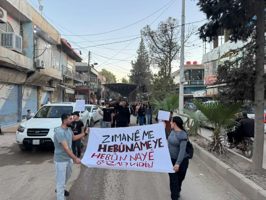 Ciwan û xwendekarên Dirbêsiyê: Zimanê Kurdî xeta sor e