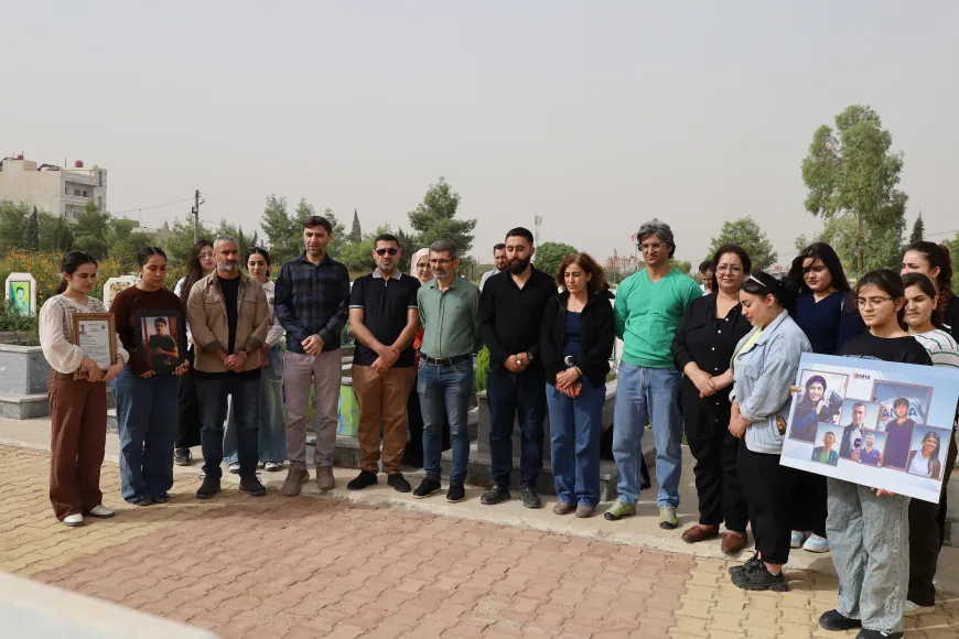 Li Kobanê û Qamişloyê şehîdên çapemeniyê bi bîr anîn