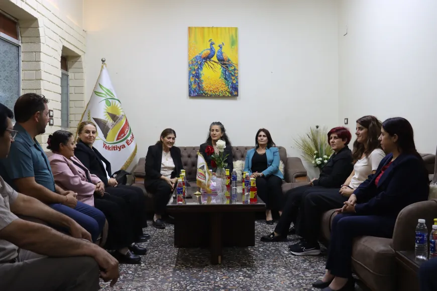 Serdanên şandeya Bakurê Kurdistanê didomin