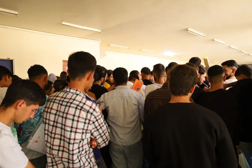 Li Zanîngeha Rojava pêvajoya qeydkirinê didome