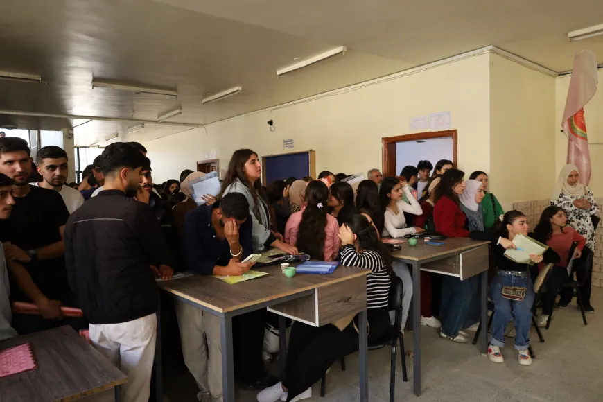 Li Zanîngeha Rojava pêvajoya qeydkirinê didome