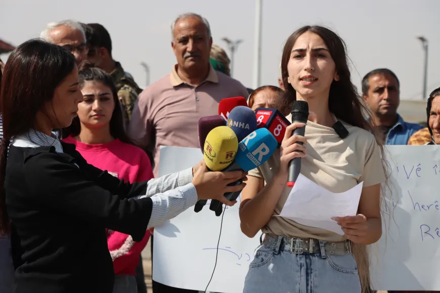 Ciwanan tayînkirina karmendên ji derveyî herêmê li balafirxaneyê red kir