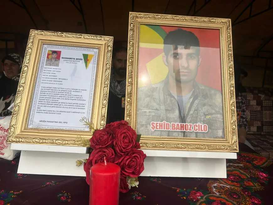 Ji bo merasîma 26 şehîdan şêniyên Cizîrê li Qamişlo kom bûn