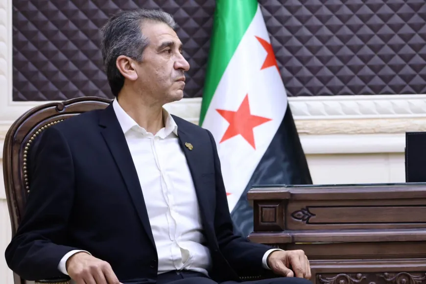 Parêzgarê Hesekê bi dadwerên hatine tayînkirin re civiya