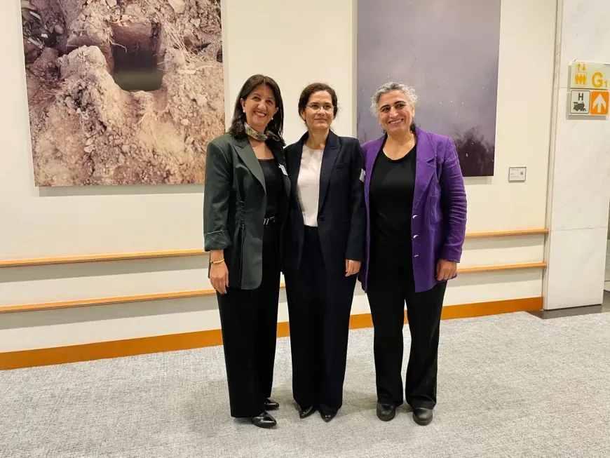 Îlham Ehmed, Sabahat Tuncel û Pervîn Bûldan li Konferansa EUTCC‘yê hatin gel hev