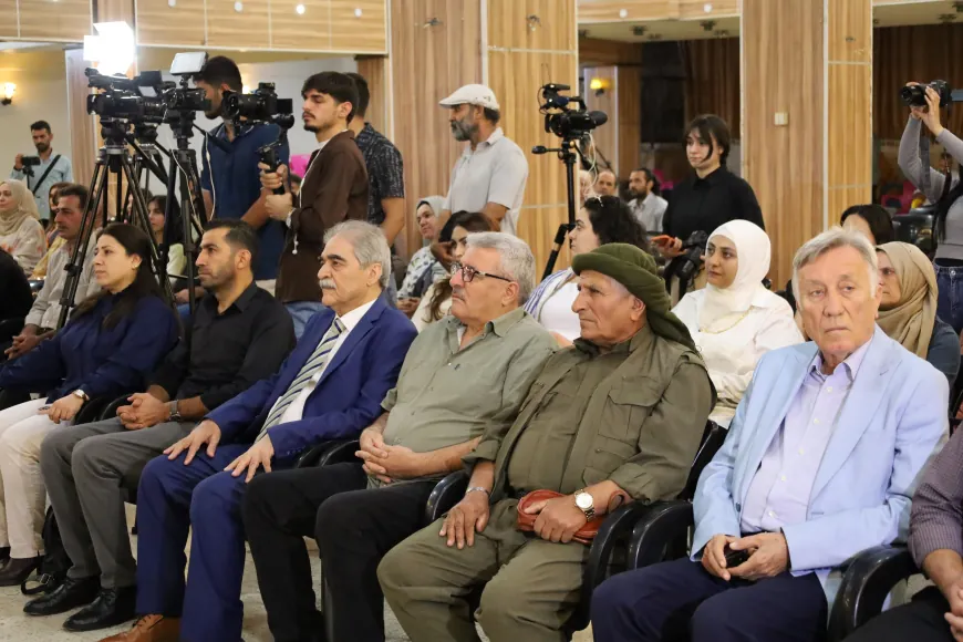 Însiyatîfa Destûrîkirin û Fermîkirina Zimanê Kurdî li Sûriyeyê hat ragihandin