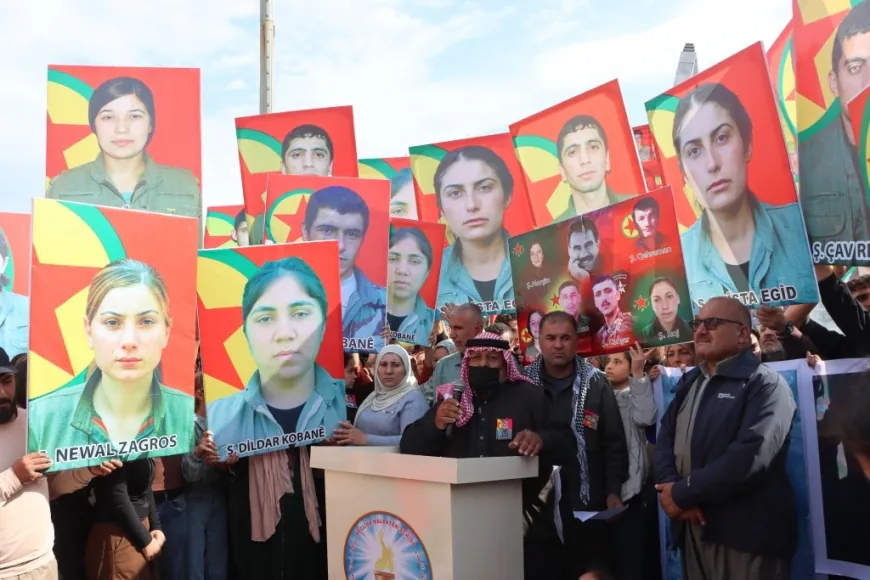 Di bîranîna 69 şehîdan de bi hezaran soza şopandina rêya şehîdan da