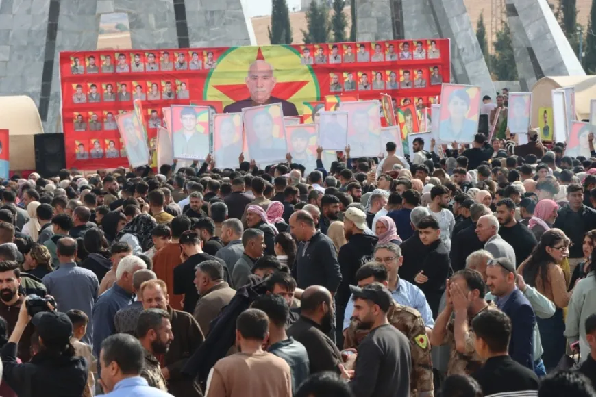 Di bîranîna 69 şehîdan de bi hezaran soza şopandina rêya şehîdan da