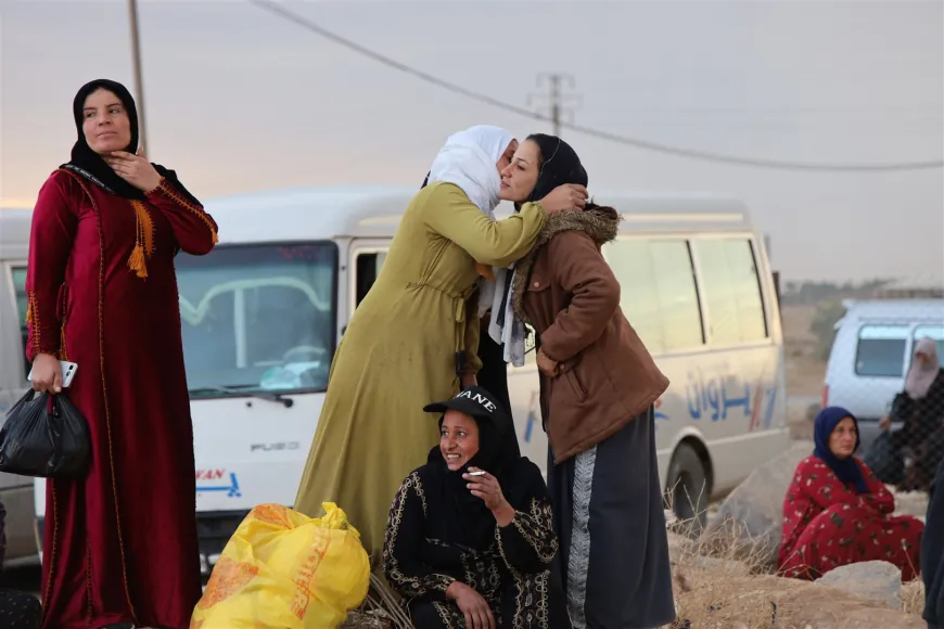 Vegera koçberên Serêkaniyê li ber astengiyên lîsteyan û valakirina malan e