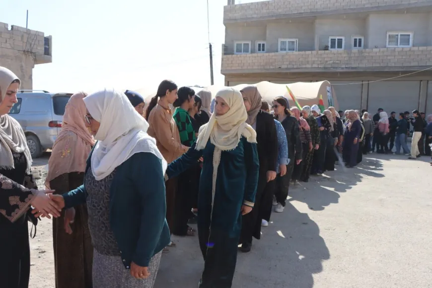 Sersaxî ji malbatên şehîdên Kobanê re hat xwestin