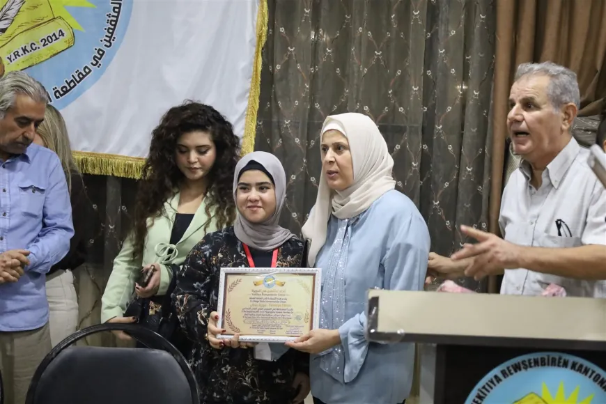 Li Hesekê pêşangeha hunera şêwekariyê hat vekirin