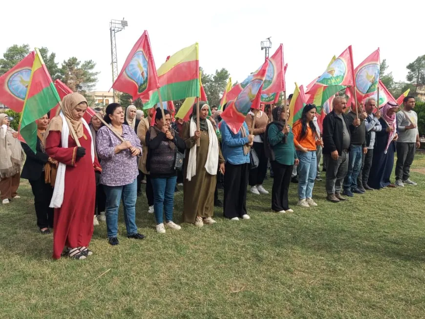 Li bajarên Rojava êrişên li ser koçberên Girê Spî hatin şermezarkirin