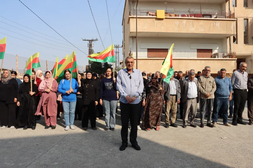 Li bajarên Rojava êrişên li ser koçberên Girê Spî hatin şermezarkirin