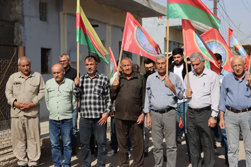 Li bajarên Rojava êrişên li ser koçberên Girê Spî hatin şermezarkirin