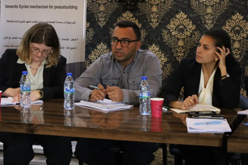 Bi komxebatekê pêvajoya edaleta veguhêz û aştiya li Sûriyeyê hat nîqaşkirin
