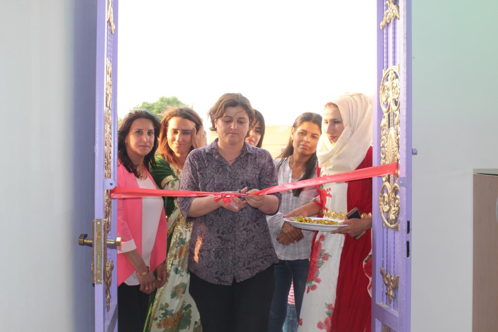 Открытие первой академии по подготовке преподавателей в Кобани