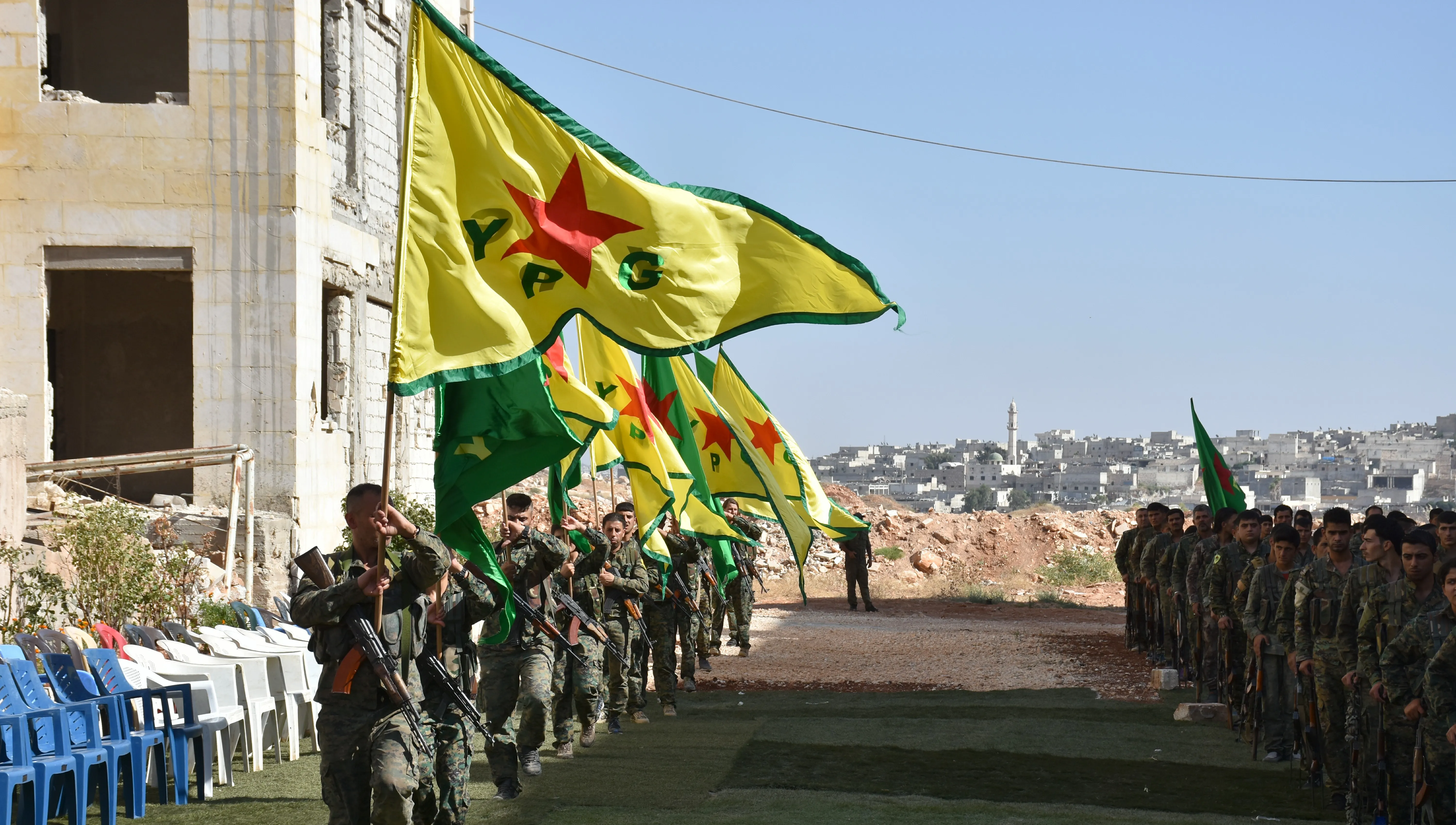 40 юношей из Алеппо вступили в ряды YPG