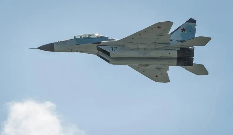 Сирийская обсерватория: российские самолёты наносят воздушные удары по провинции Идлиб