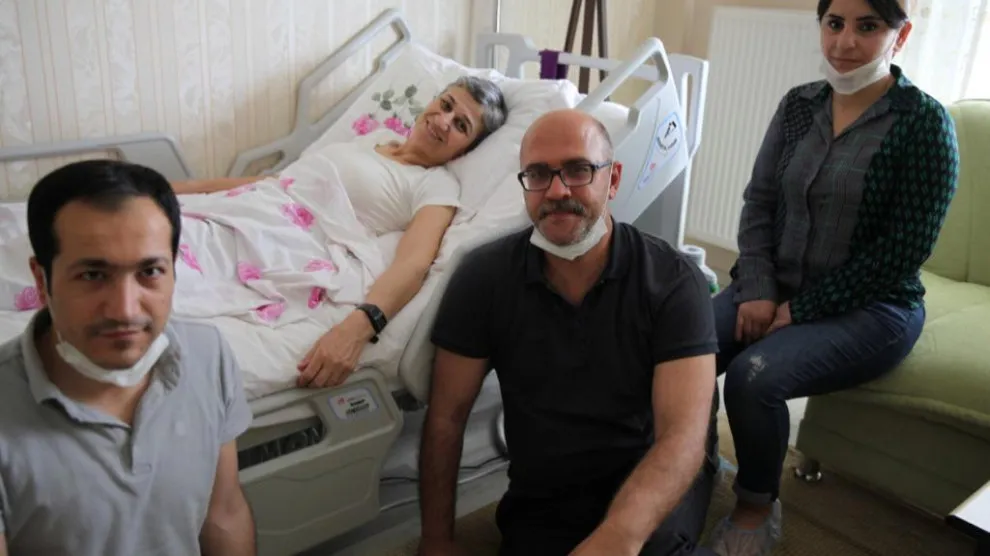 Адвокаты Оджалана посетили Лейлу Гювен, которая сделала краткое заявление