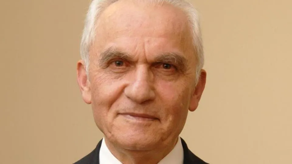 Бывший турецкий министр: Политика AKP ухудшается, и вмешательство в Сирию было ошибкой с самого начала