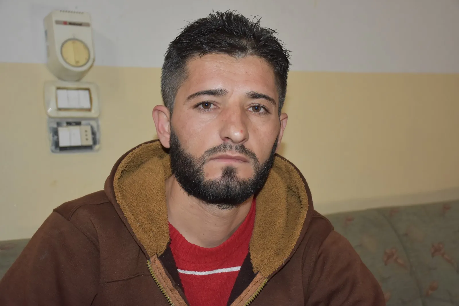 Генеральный совет районов Шейх Максуд и Ашрафия помогает гражданину вылечить его дочь