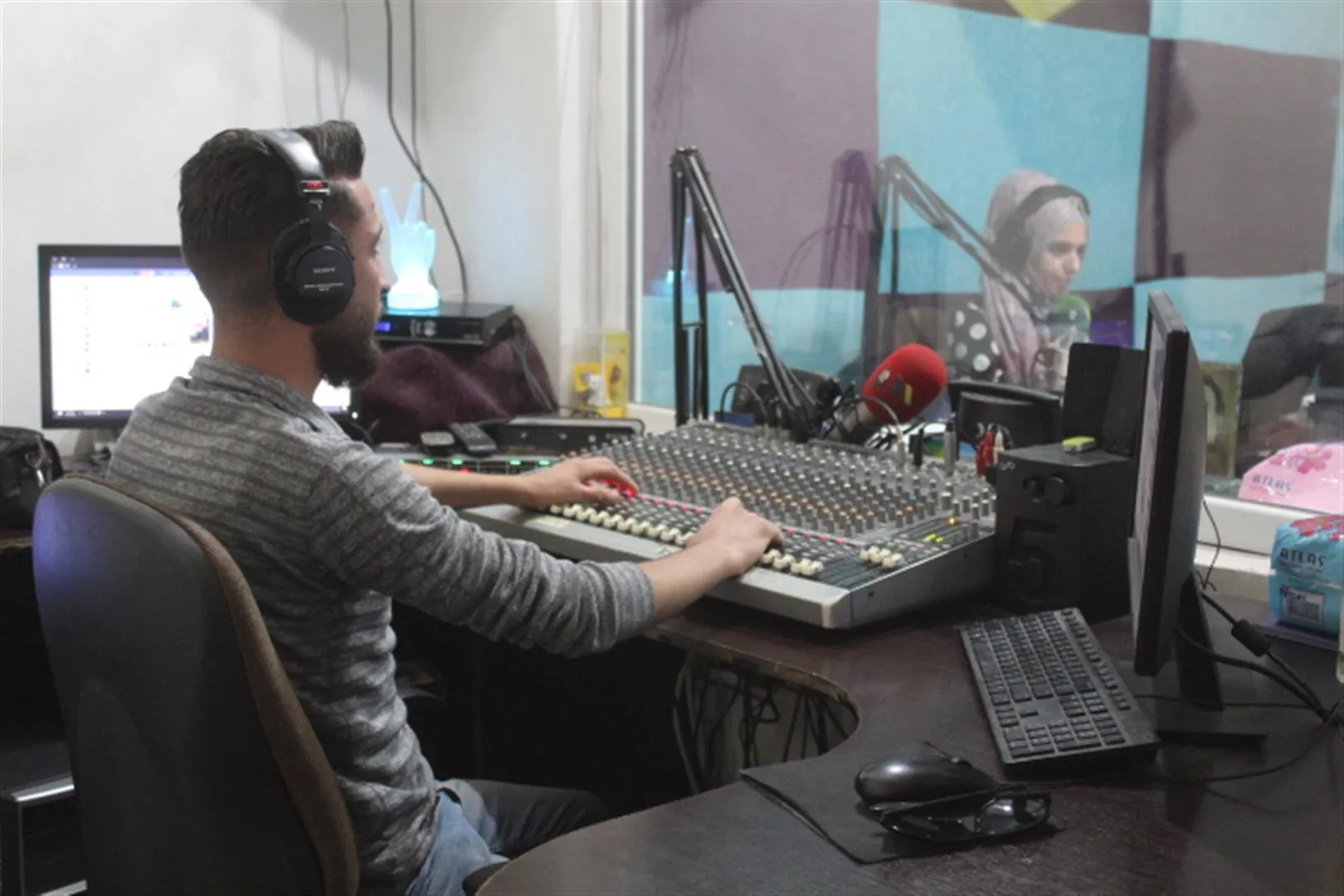 Радио «Khabur FM» уже 6 лет остаётся маяком для корабля дружбы народов Сирии