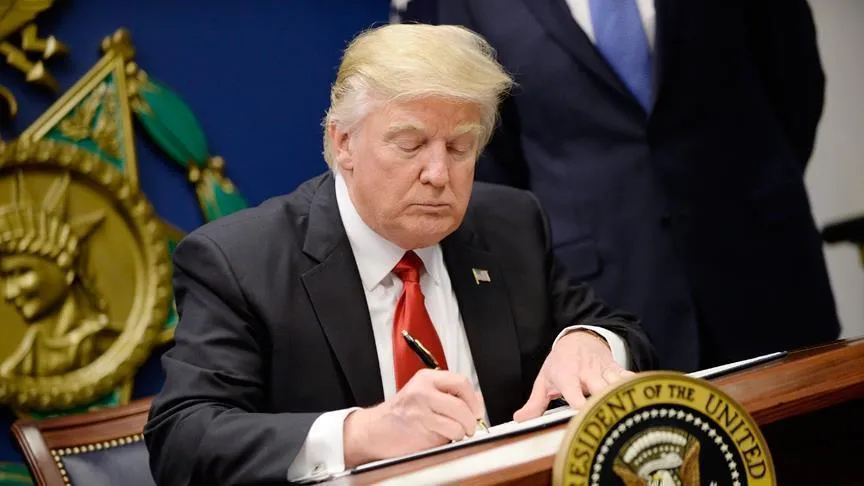 Трамп подписал документ с санкциями против Турции