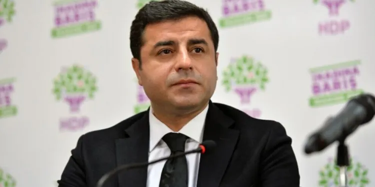 ЕСПЧ призывает Турцию немедленно освободить Демирташа