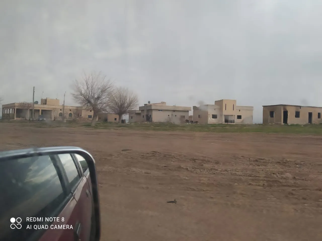  В Гыре Спи турецкие наемники грабят и сжигают дома курдских граждан