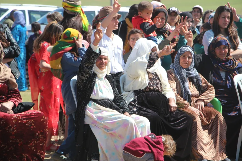 Kobanê ve Qamişlo’da 4 Nisan konulu seminer