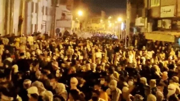 ​​​​​​​В Иране не прекращаются протесты уже 6 день
