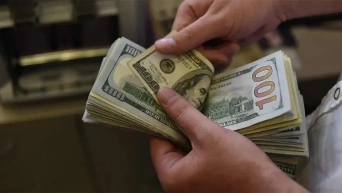 Курс турецкой лиры превысил 17,62 за 1 доллар США