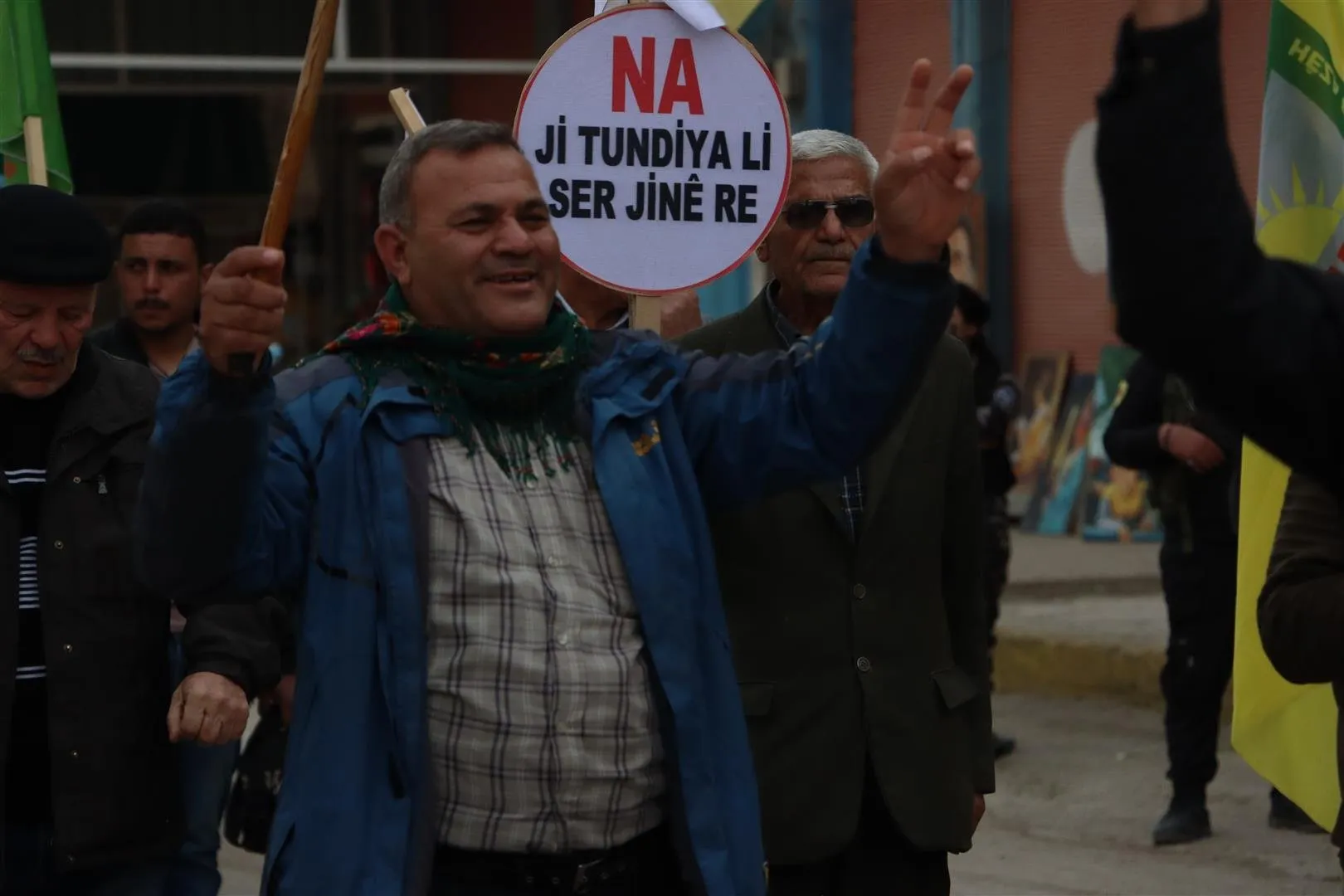 Люди не могут быть свободными, пока не свободны женщины
