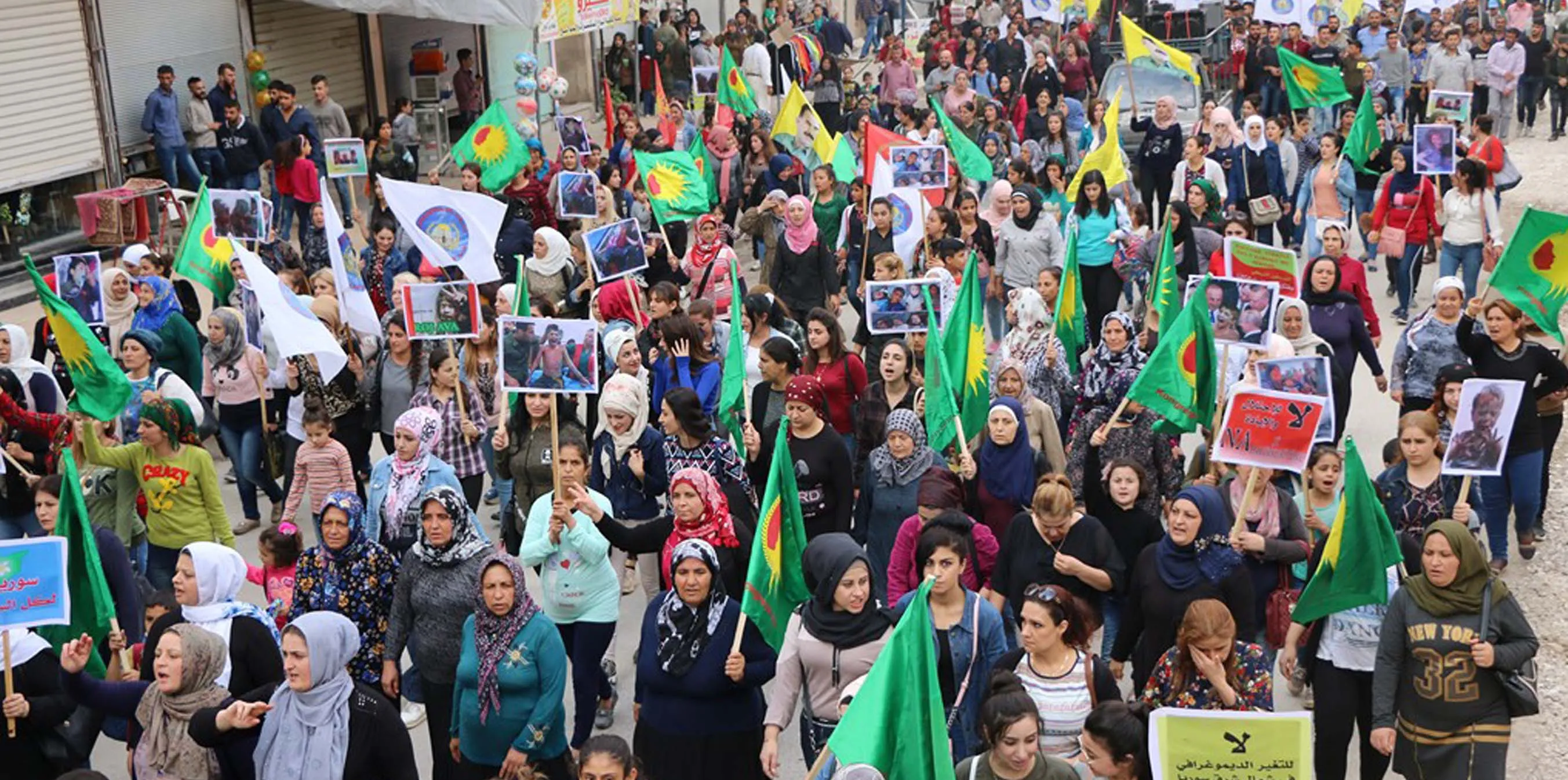 Женщины района Шейх Максуд подтверждают свою готовность противостоять нападениям