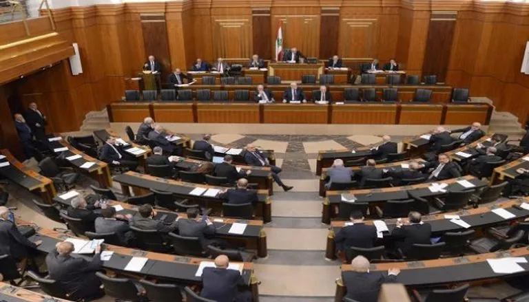 Парламент Ливана снова не сможет провести президентские выборы