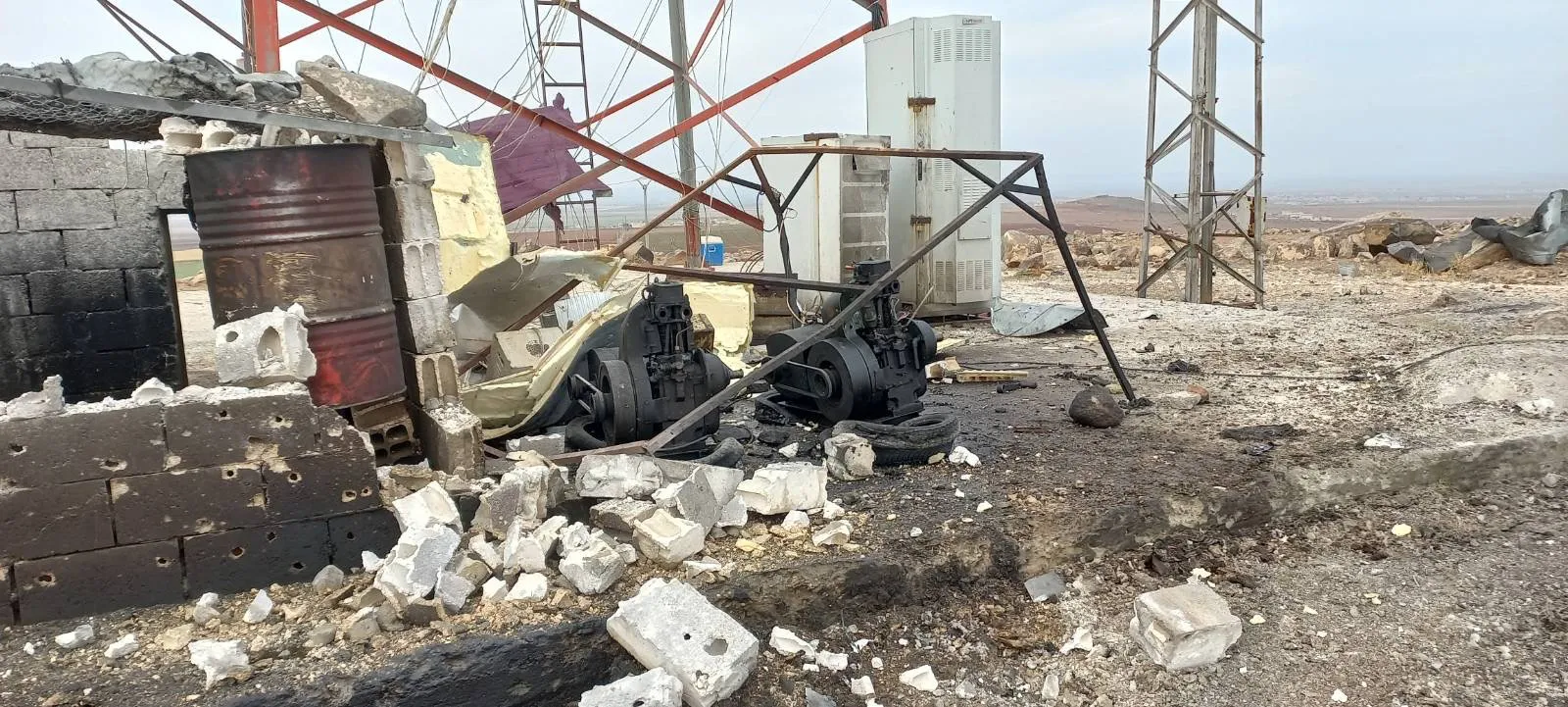 ​​​​​​​Турецкие оккупанты атакуют школы, больницы и поликлиники в Кобани