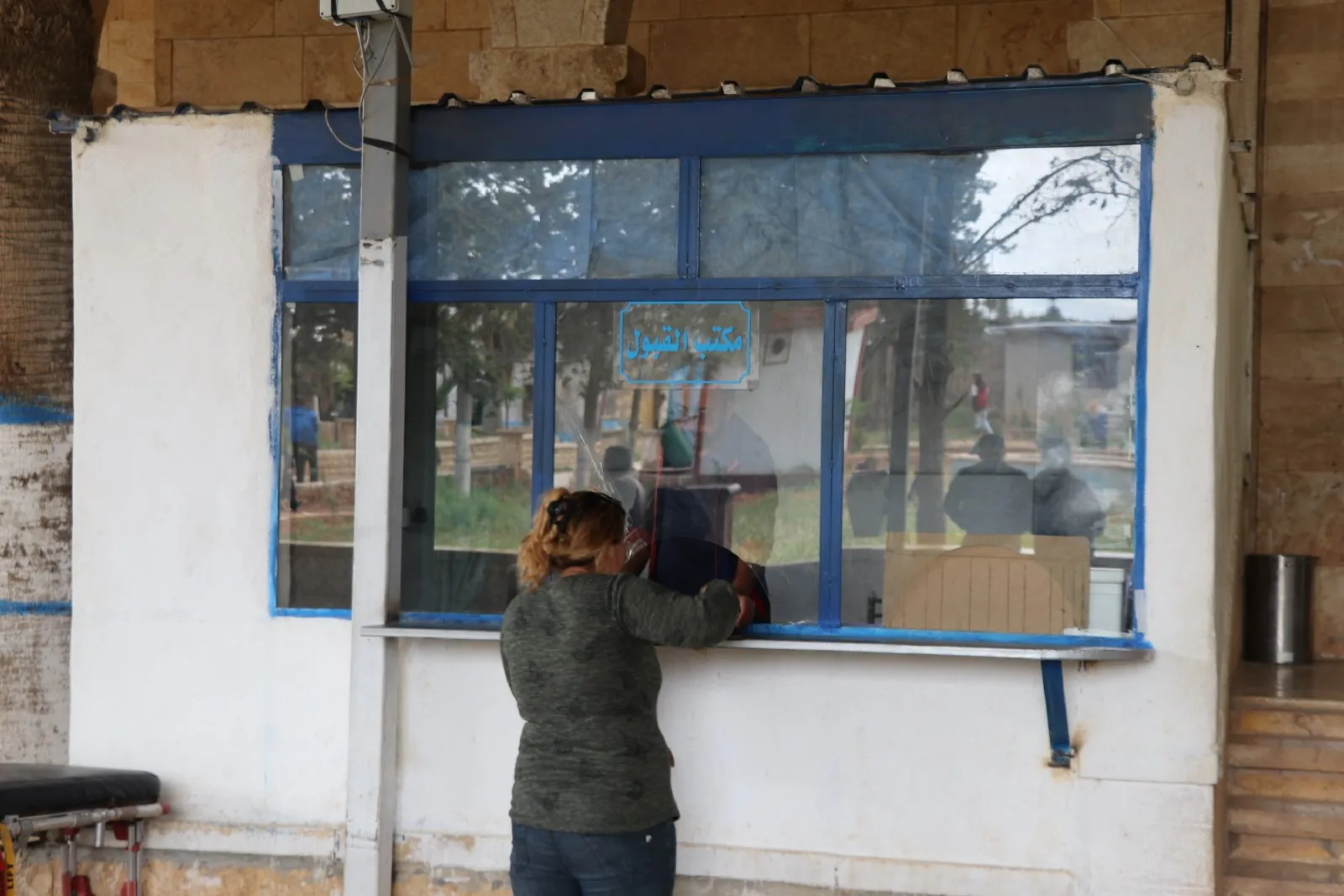 Уже 3 больницы не работают в Шахбе