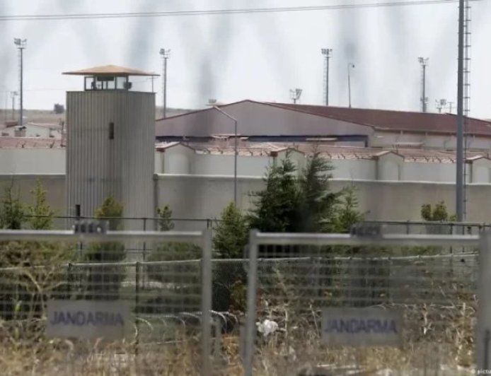 Голодовка в турецких тюрьмах продолжается уже 151 день