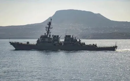США сообщили об уничтожении двух ракет и беспилотника хуситов в Красном море
