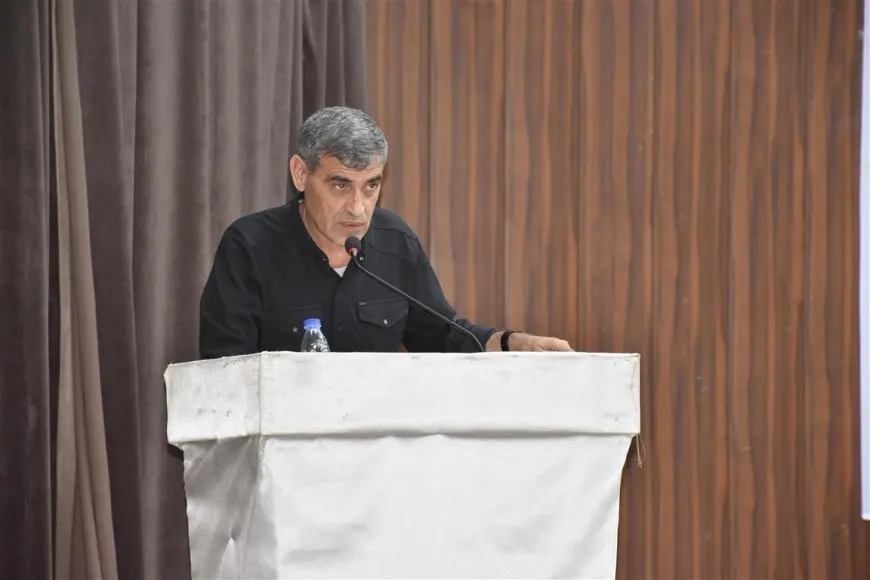 Хасан Кочер: Человеческий труд измеряется не деньгами, а свободой