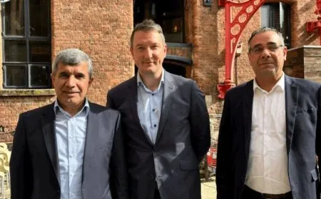 АСД проводит встречи с британскими чиновниками