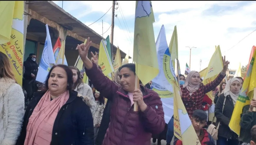 Протестующие в регионе: «Мы все — СДС, да здравствует сопротивление на плотине Тишрин»