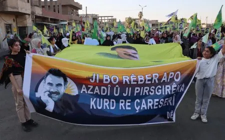 Массовый митинг в Дерике за физическую свободу лидера Оджалана