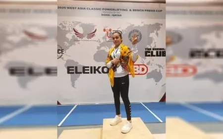 Спортсменка из Кобани побила мировые рекорды на чемпионате Западной Азии по пауэрлифтингу