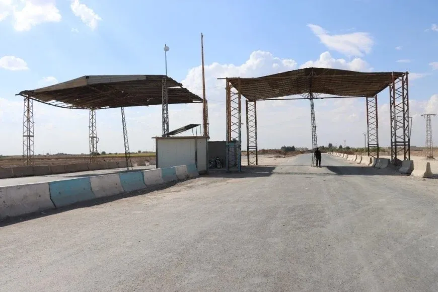 Переходное правительство вновь закрыло дорогу Алеппо – Дейр Хафер
