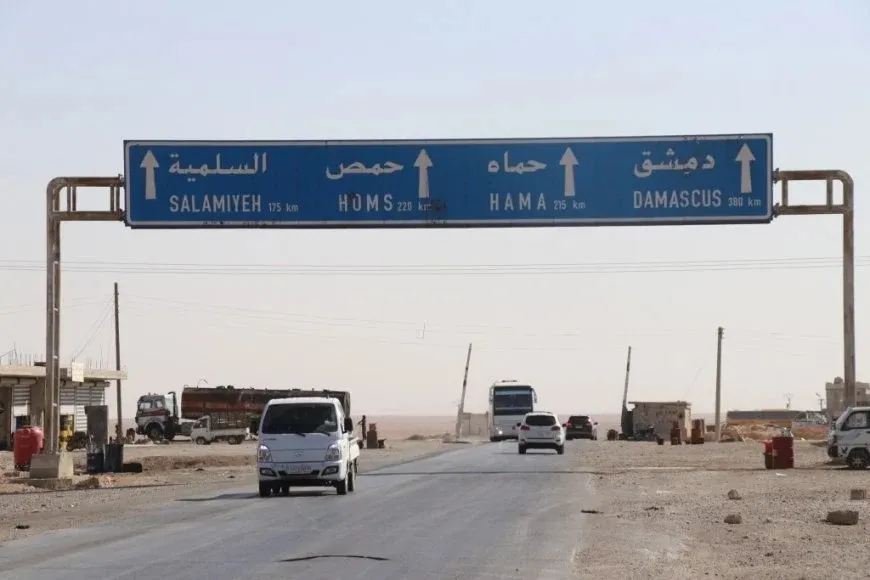 Reanudación del tráfico en la carretera Tabqa-Athriya